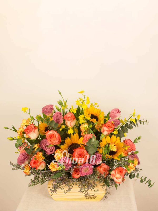 Những giỏ hoa đẹp đơn giản - Hoa18.com