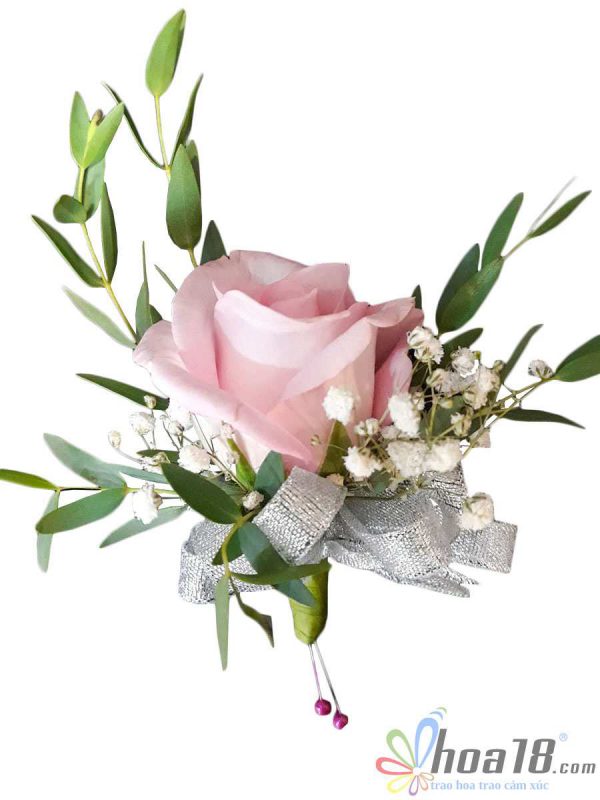 Cách chọn hoa cài áo ngày cưới cho cô dâu chú rể - Hoa18.com